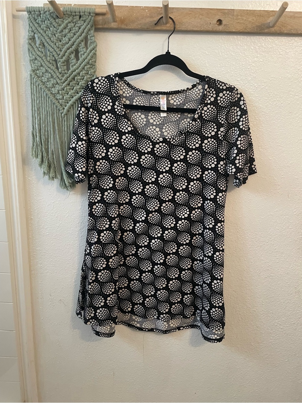 LuLaRoe Black & White Cluster Dot Short-Sleeve Tee